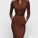 Camilla | Robe Enveloppante Élégante Cintrée