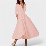 Helena - Robe élégante avec décolleté en V