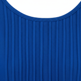 T-shirt à Manches Courtes pour Femme avec Col Rond Évasé et Détails Plissés