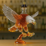 Bouteille de whisky en forme d'aigle avec tête blanche