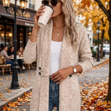Harlow | Cardigan en tricot côtelé couleur avoine avec patte à boutons
