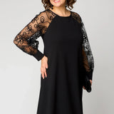 Eva | Robe en Dentelle Élégante