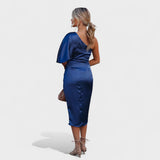 Cátia - Robe Brillante en Satin