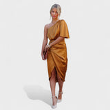 Cátia - Robe Brillante en Satin