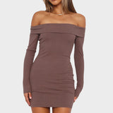 Rafaela - Robe Intemporelle avec Épaules Dégagées