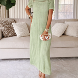 Beta - Robe Maxi Cut-Out à Manches Longues + Robe Intérieure Gratuite