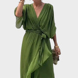Natércia - Robe avec Nœud et Détails Artisanaux